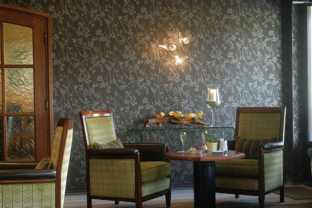 Klein Zwitserland Hotel 4*